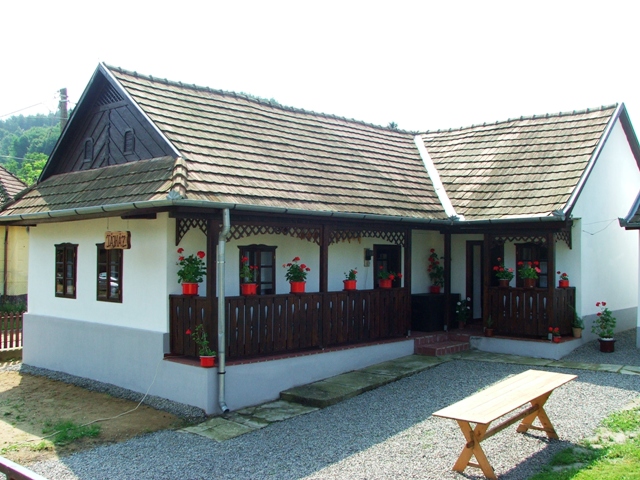 falusi ház